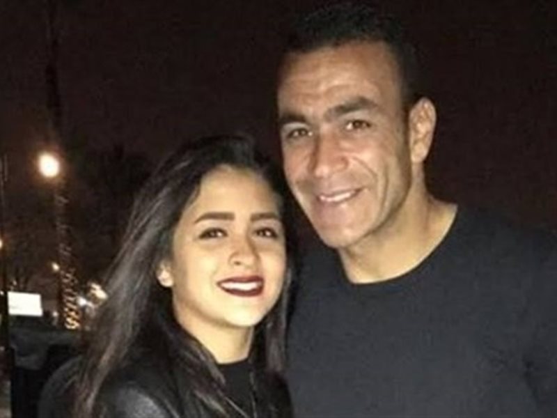 عصام الحضرى وابنتة