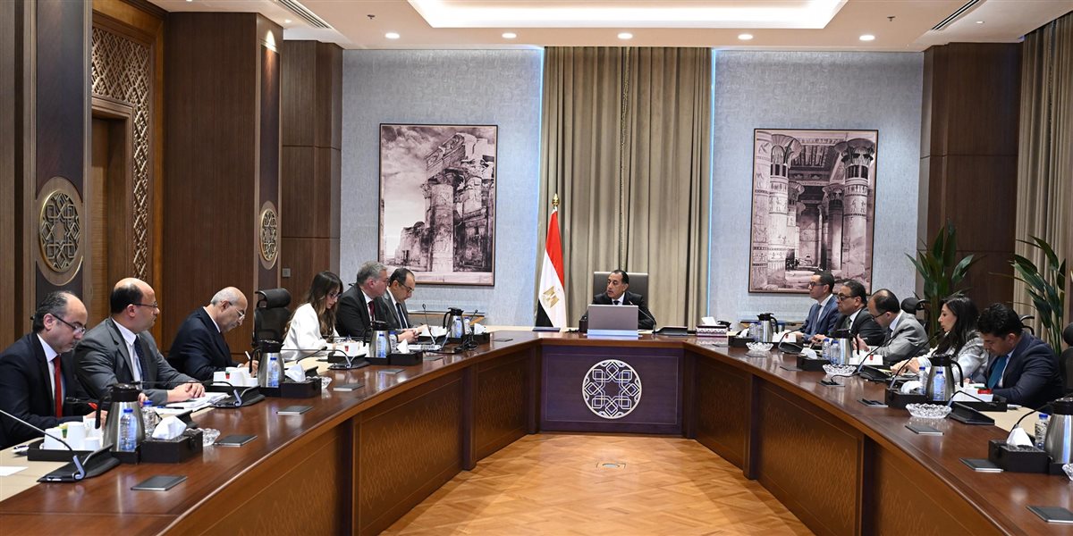 اجتماع رئيس الوزراء اليوم
