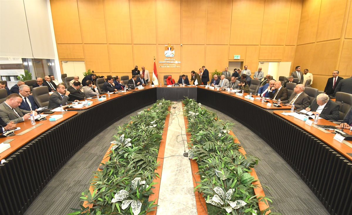وزير الإسكان