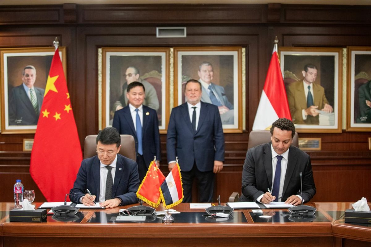 محافظ البنك المركزي يستقبل نظيره الصيني