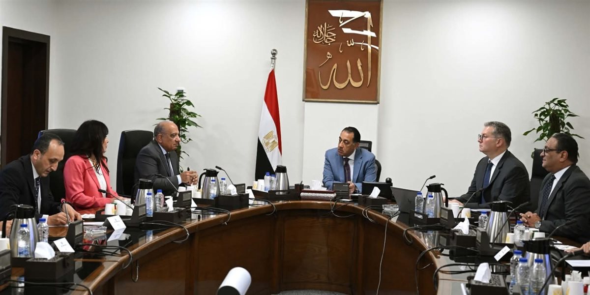 اجتماع مدبولى مع وزيري البترول والكهرباء