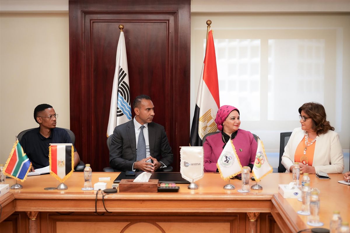 بنك قناة السويس يستقبل وفد جنوب إفريقيا 