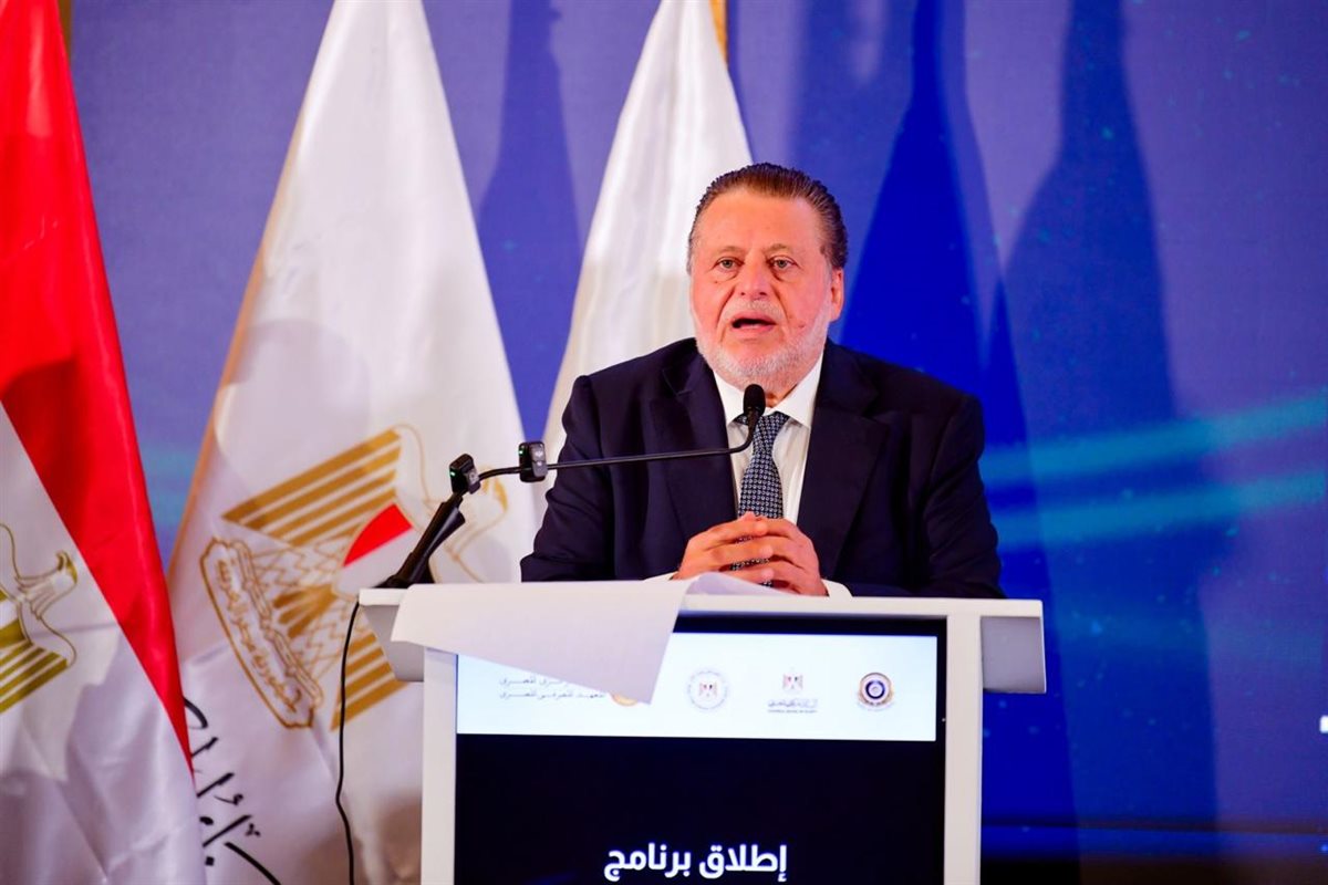حسن عبدالله محافظ البنك المركزي المصري
