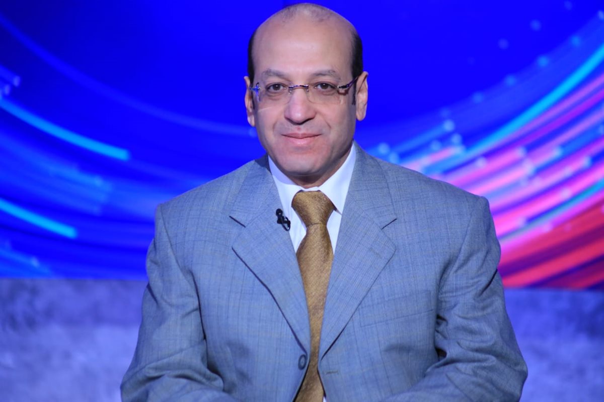 الدكتور مصطفى بدرة