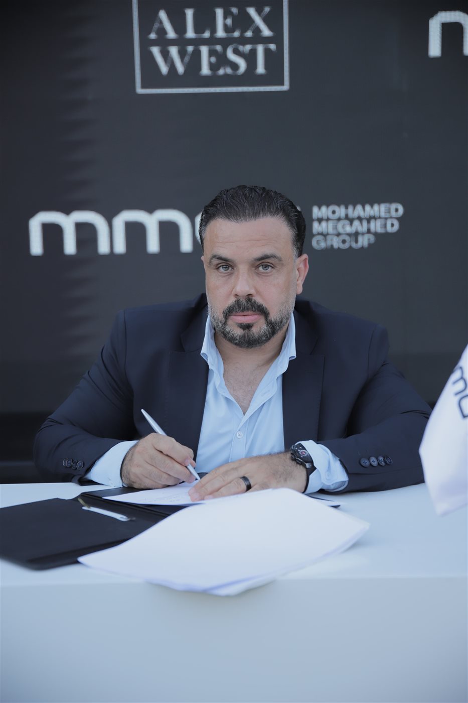 محمد مجاهد رئيس مجلس إدارة مجموعة المتحدة MMG