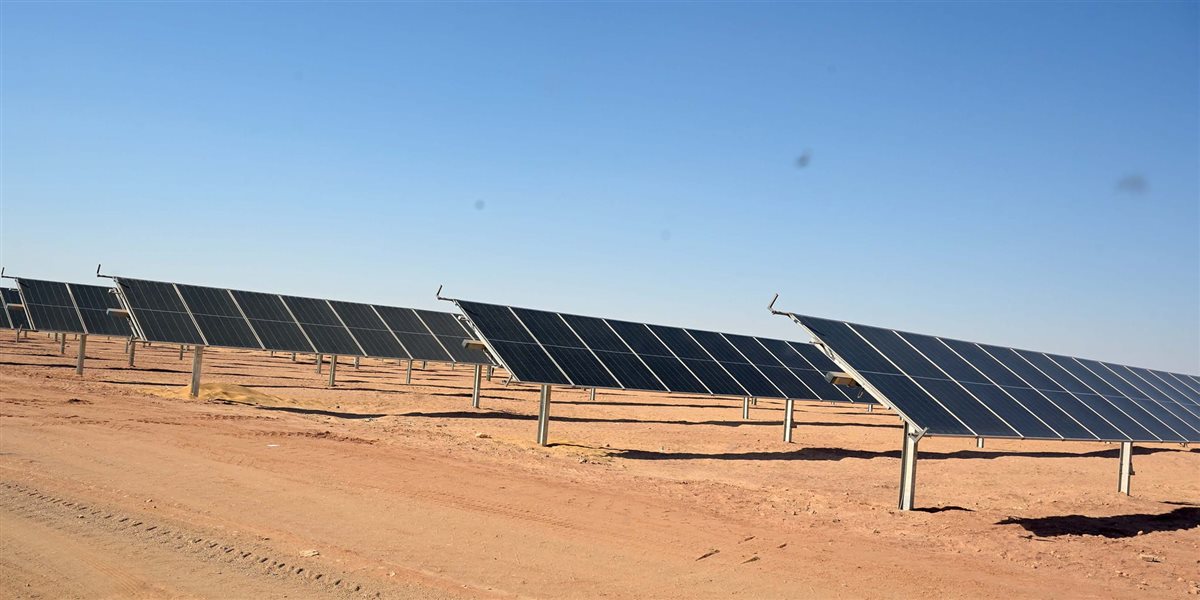 محطة أبيدوس 1 للطاقة الشمسية