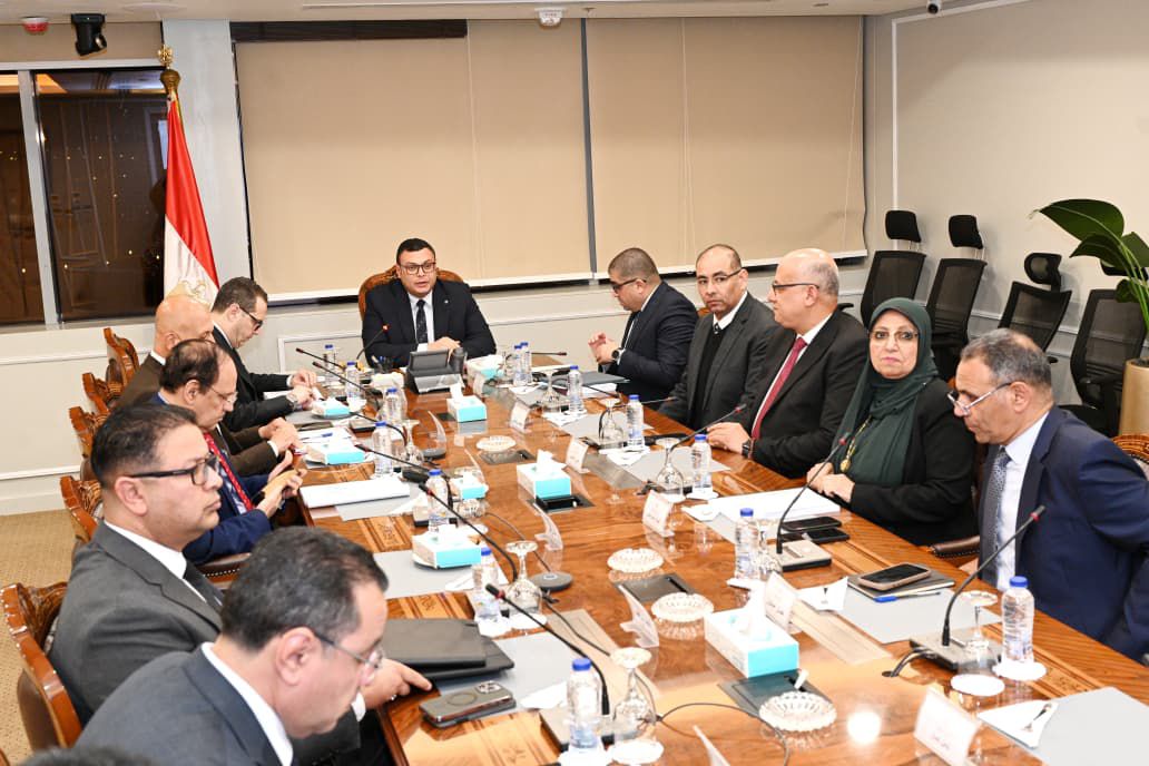 وزير الإسكان