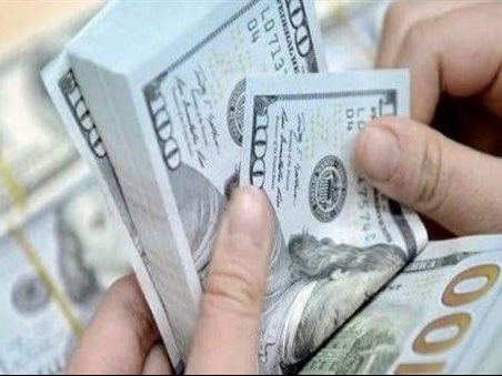 الدولار الأمريكي