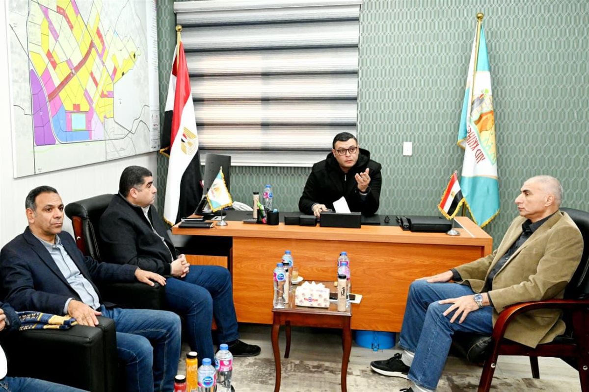 شريف الشربيني، وزير الإسكان