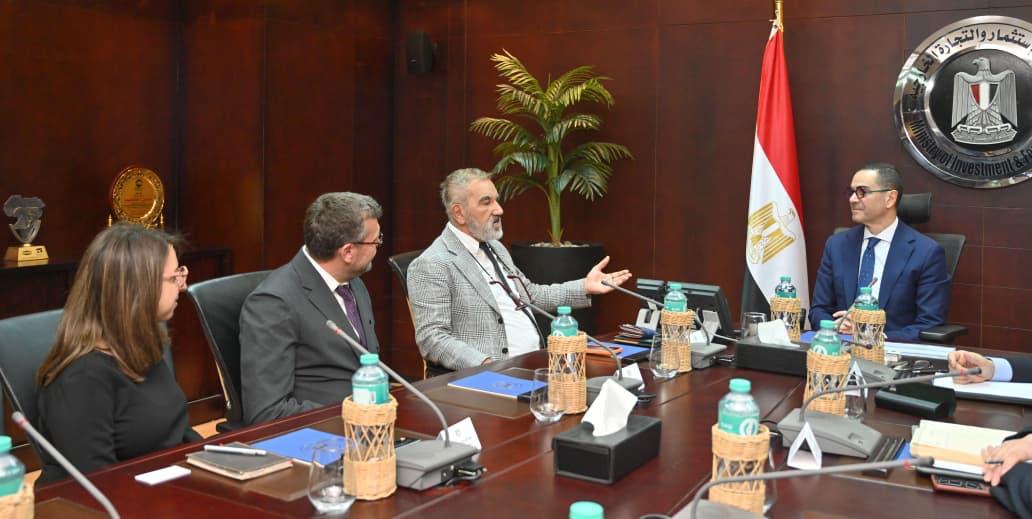 شركة تركية تضخ 70 مليون دولار لإنشاء &nbsp;مصنع جوارب في مصر