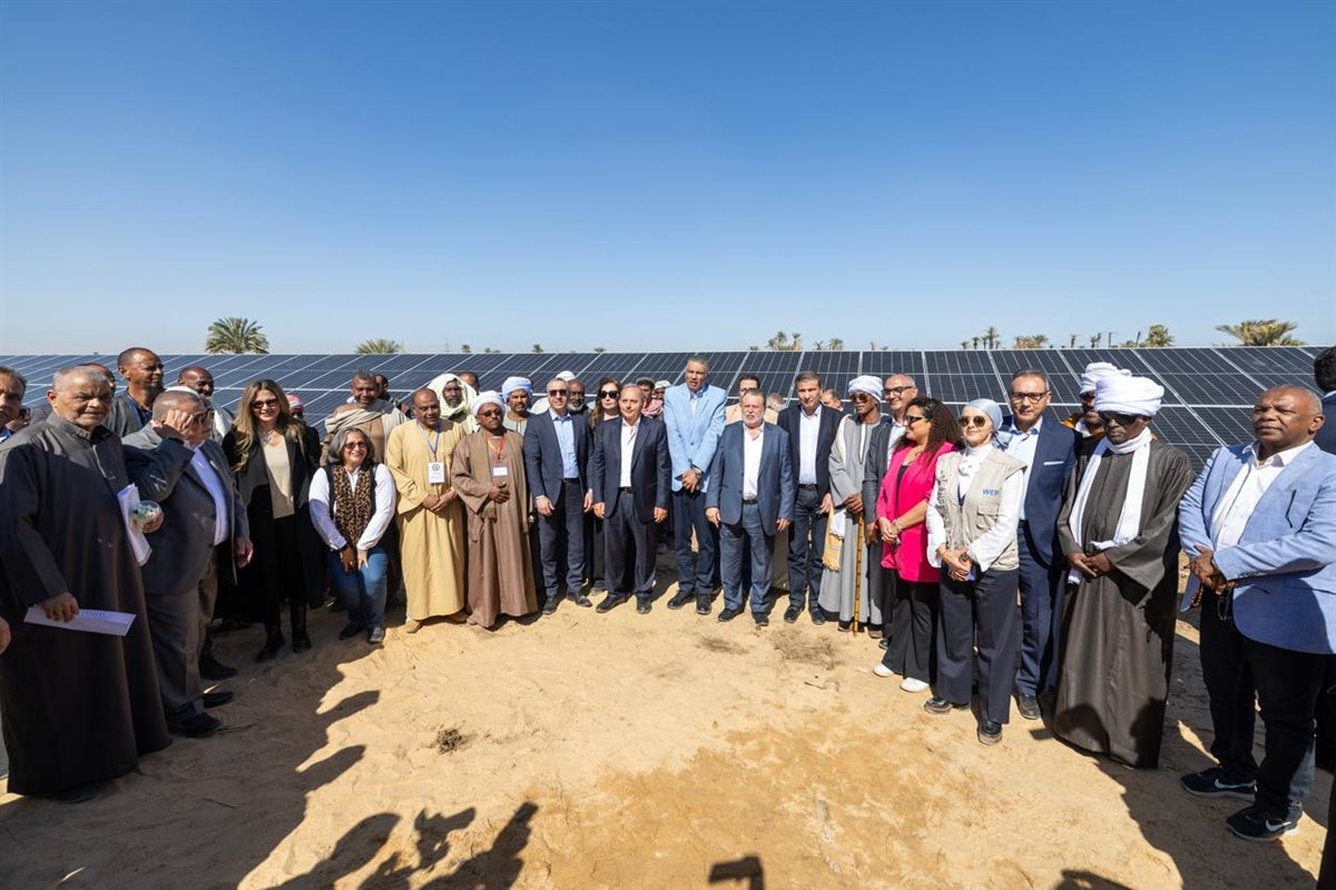 محافظ البنك المركزي المصري في قروي محافظة اسوان&nbsp;