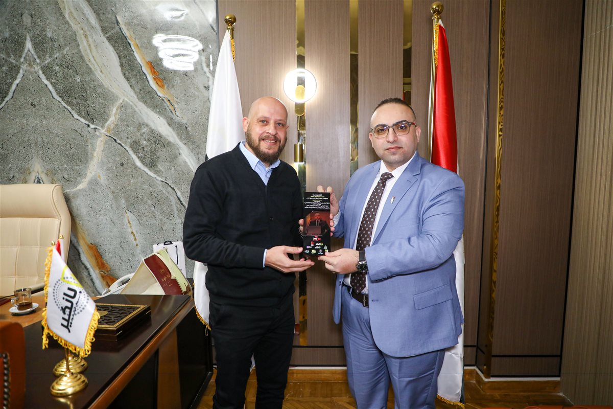 تكريم أحمد ناصر أبو صوير<br>&nbsp;