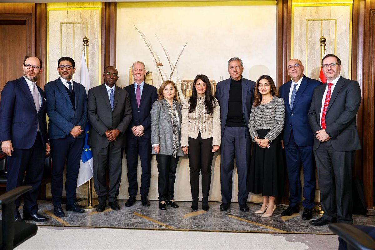 عقب توقيع الاتفاقيات&nbsp;