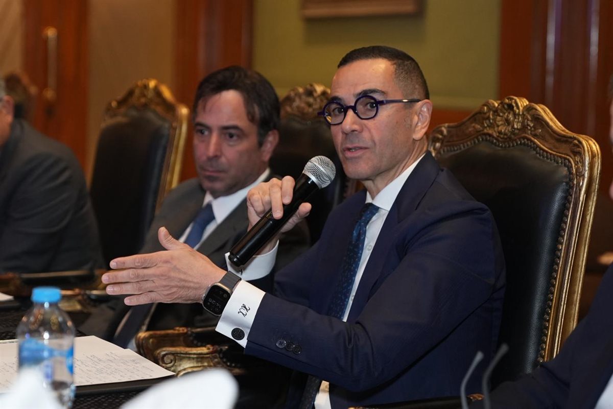 حسن الخطيب وزير الاستثمار والتجارة الخارجية