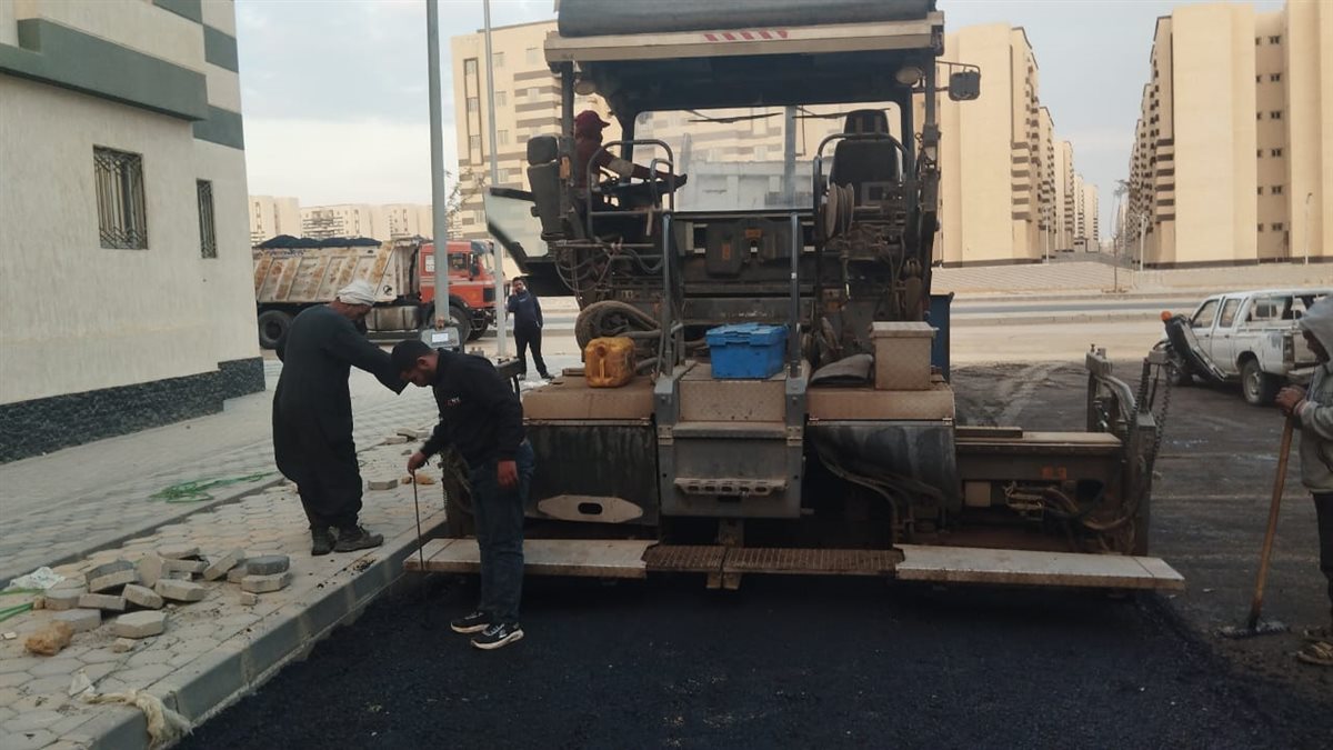 اعمال الرصف في العبور الجديدة