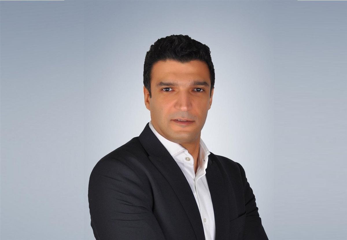 خالد هاشم وزير الصناعة