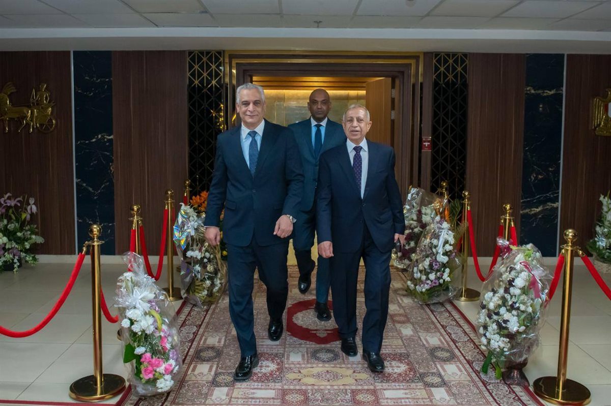 وزير الإنتاج الحربي ورئيس أكاديمية العلوم والتكنولوجيا