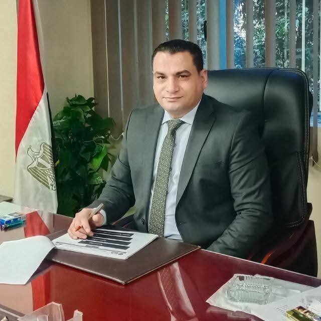 السيد بلاسي، وكيل وزارة التموين والتجارة الداخلية ومدير المديرية