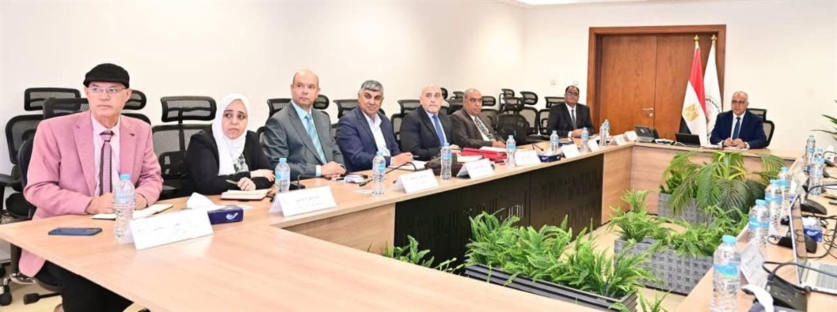 خلال الاجتماع&nbsp;