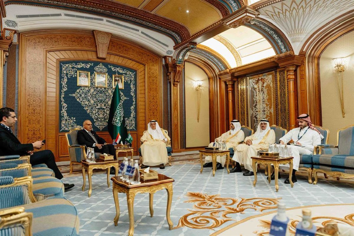 جانب من اللقاء