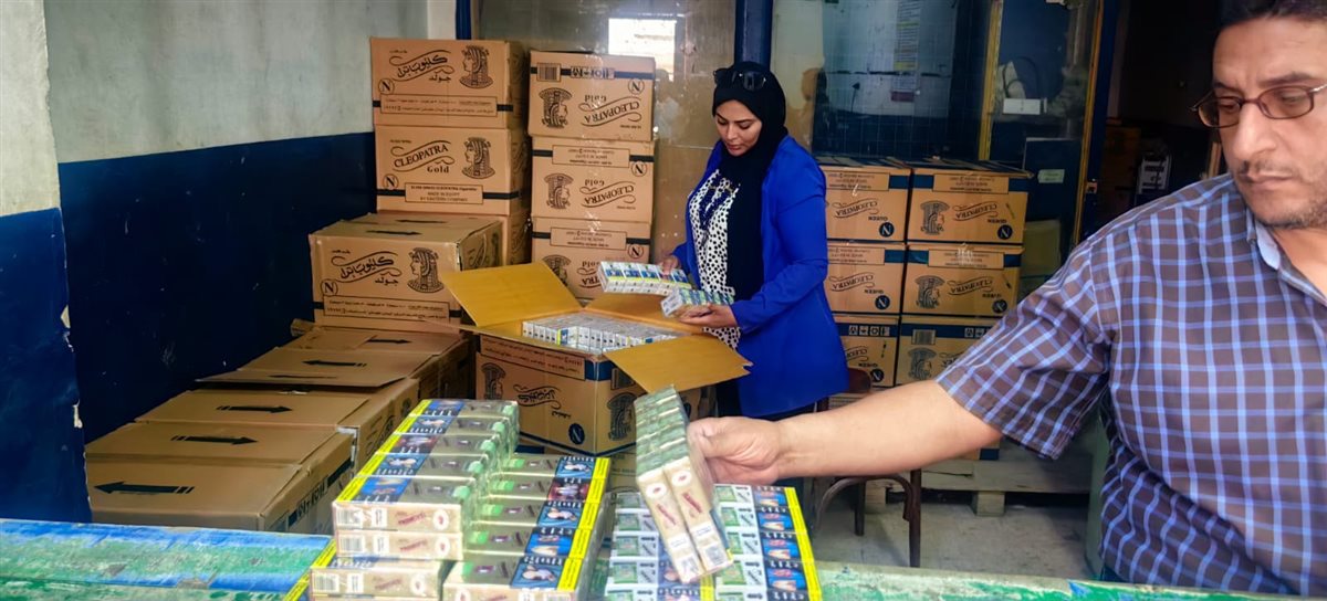 تموين القاهرة يشن حملات موسعة.. ضبط 241 مخالفة وكمية كبيرة من السلع مجهولة المصدر
