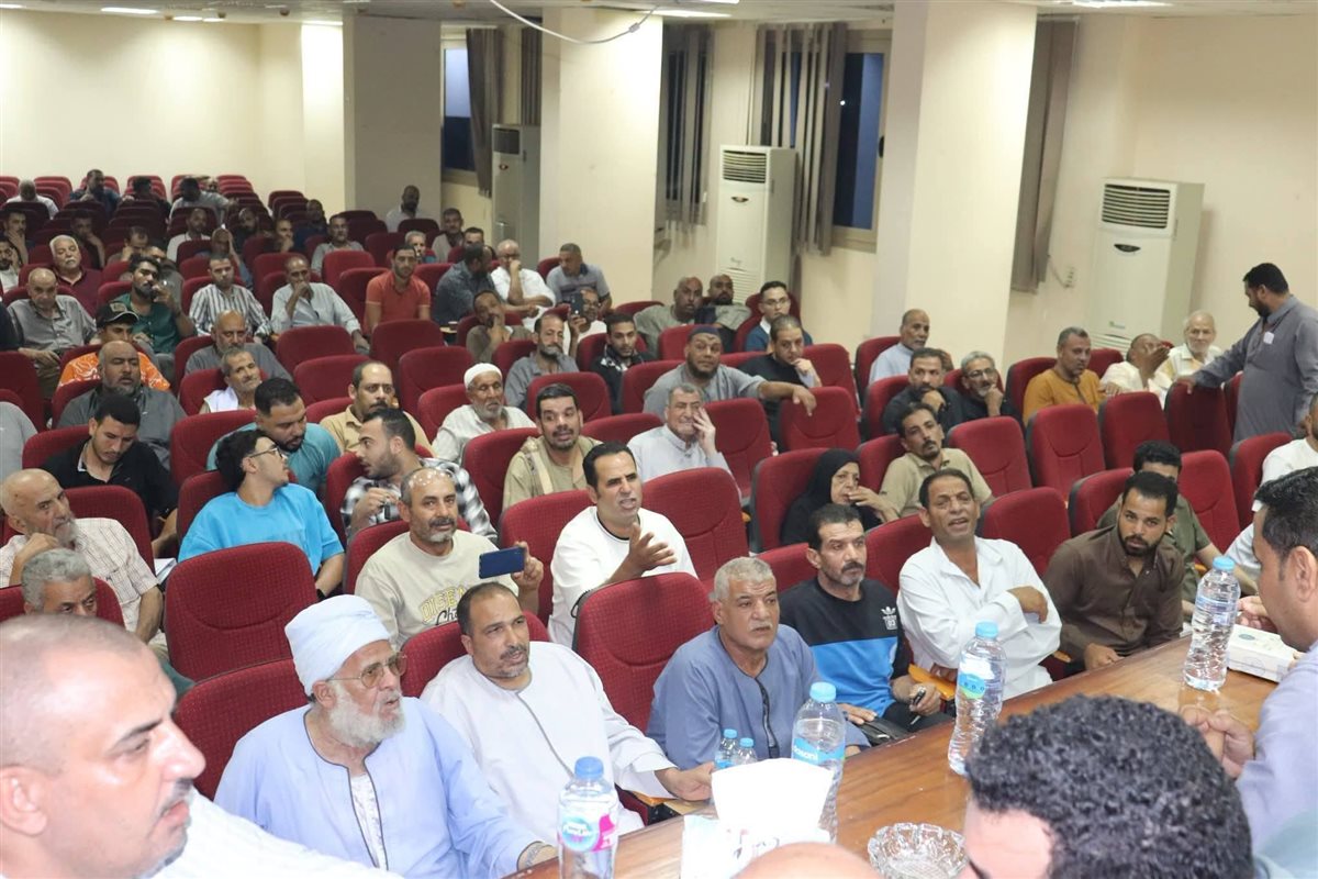 أصحاب المخابز خلال اجتماعهم&nbsp;