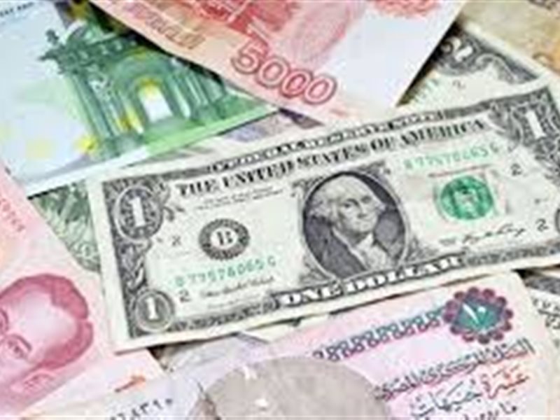 العملات