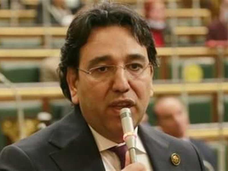 أيمن محسب