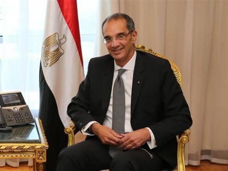 وزير الاتصالات