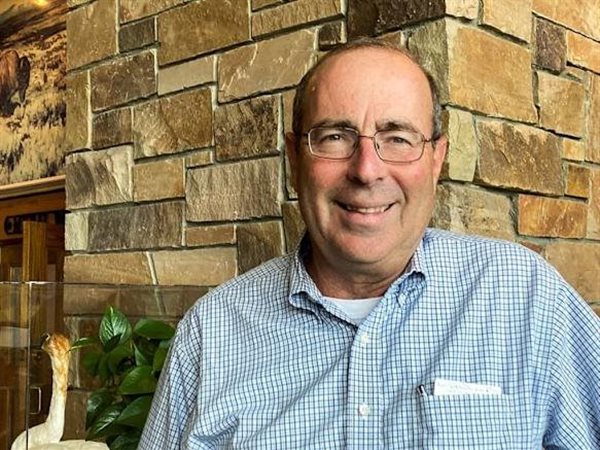 عضو بالاحتياطي الفيدرالي الأمريكي: الشركات جمدت عملياتها بالتزامن مع حالة عدم اليقين