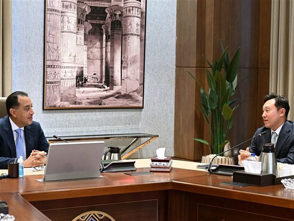 رئيس شركة سامسونج مصر: انتهاء التوسعات الجديدة بالمصنع لإنتاج 6 ملايين موبايل سنويا