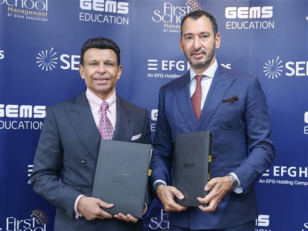 إطلاق مدارس 