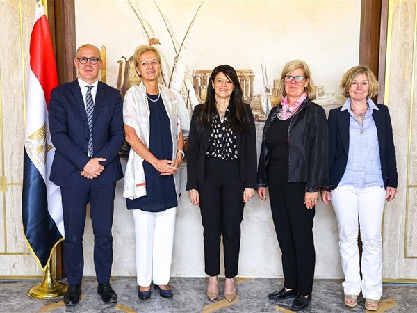 المشاط تبحث مع الاتحاد الأوروبي إجراءات المرحلة الثانية من آلية مساندة الاقتصاد الكلي بقيمة 4 مليارات يورو