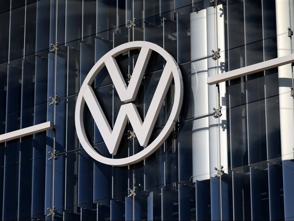 فولكس فاجن تخطط لتحويل مصنعها في فولفسبورج لإنتاج السيارات الكهربائية بحلول 2027