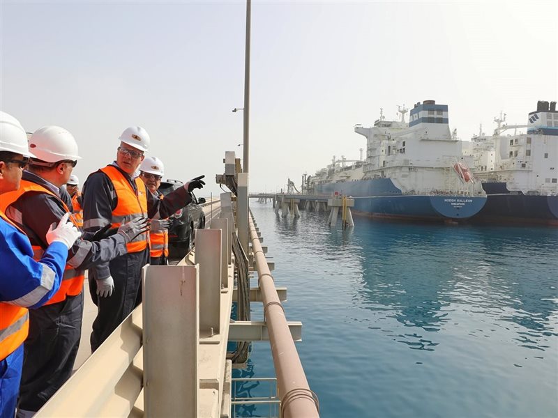 وزير البترول يتفقد
