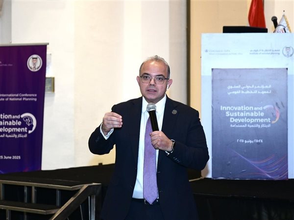 رئيس الرقابة المالية: رقمنة الخدمات المالية يبني طبقة متوسطة ميسورة الحال من خلال الادخار التراكمي