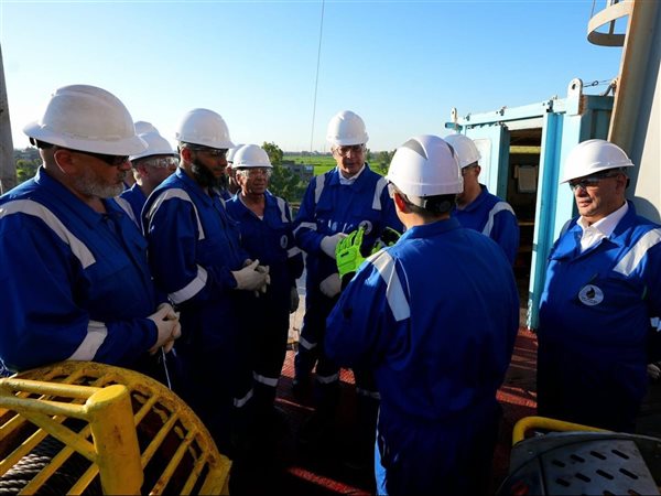 دلتا النيل على خريطة الطاقة من جديد.. مصر تبدأ حفر 11 بئرًا لتعزيز إنتاج الغاز