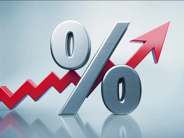 خبراء: خفض الفائدة ينعش السوق ويزيد جاذبية الاستثمار الأجنبي