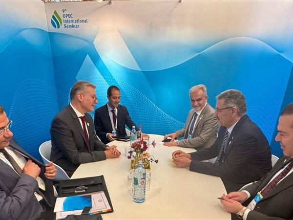 مباحثات مصرية عراقية لتكرير النفط في مصر وتعزيز التعاون في قطاع البترول