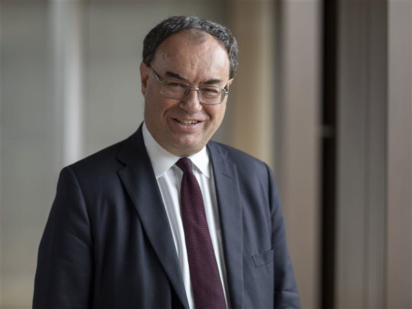 رئيس بنك إنجلترا يحذر من العملات المستقرة الخاصة مع تنامي الانقسام العالمي