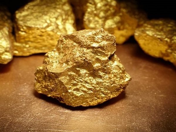 شلاتين للثروة المعدنية: نمو إنتاج الذهب بنسبة 30% وخطط توسعية في التنقيب والمزايدات