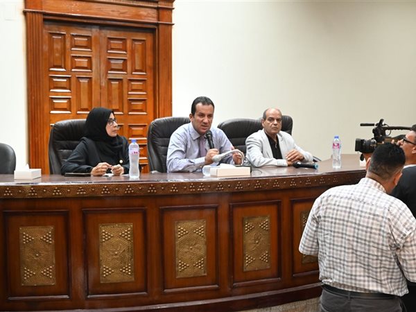 ذوو الهمم في صدارة الاهتمام.. قرعة علنية لتوزيع أكشاك بالعاشر من رمضان