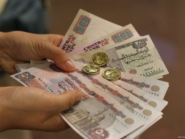 جولدمان ساكس: الجنيه المصري مرشح للتعافي.. ومقوم بأقل من قيمته بنسبة 30%