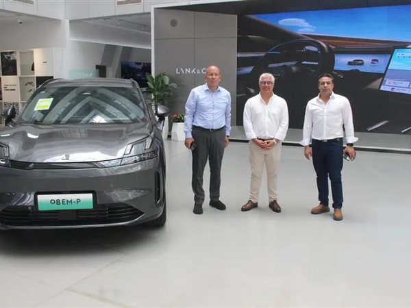 جمال الدين: نستهدف توطين صناعة السيارات ومنتجات الطاقة الخضراء