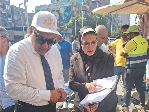 وزير الكهرباء يتفقد موقع إصلاح عطل الكابل الأرضي أمام محطة مترو ساقية مكى بالجيزة