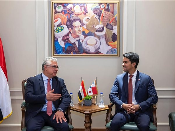 وليد جمال الدين: نتطلع لشراكة استراتيجية مع بنما بالقطاعات المستهدفة والخدمات اللوجستية