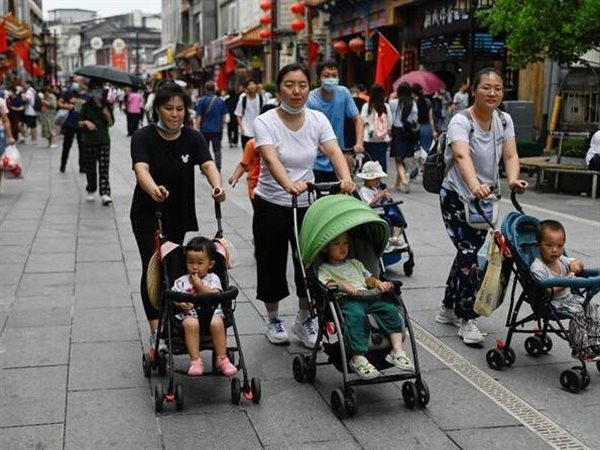 500 دولار.. الصين تطلق دعمًا ماليًا سنويًا للأطفال لمواجهة تراجع المواليد