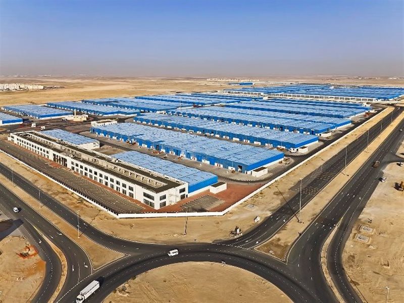 الأراضي الصناعية 