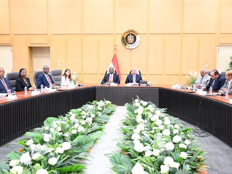 وزير الصناعة والنقل