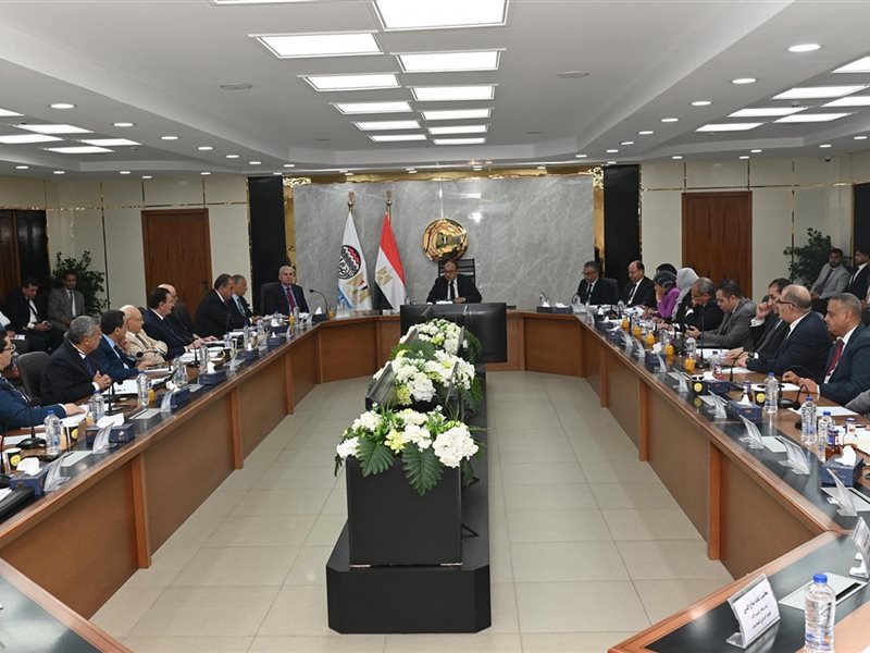 وزير قطاع الأعمال